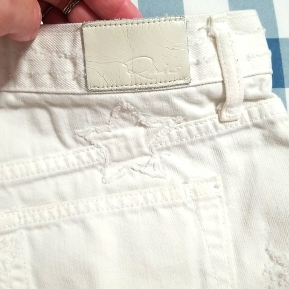 RAILS Logan White Stars Distressed Denim Short - Picture 12 of 16
